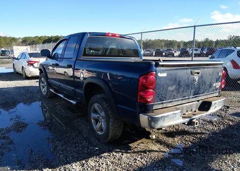 2007 Dodge Ram 1500 Slt/Trx4 Off Road/Sport z USA, uszkodzony, nr VIN 1D7HU18247S116759